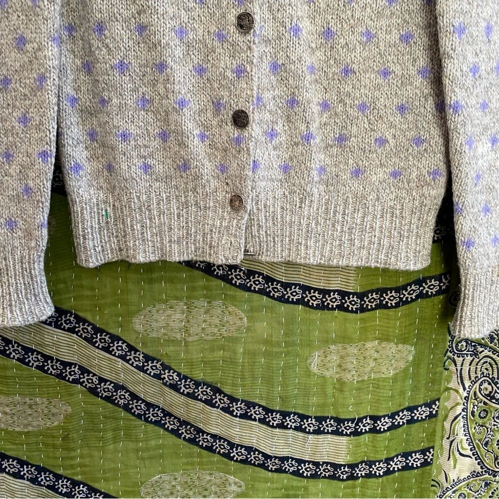 Vintage 80's Cambridge Dry Goods Gray Wool Blend Grandma Cardigan Size Small - Picture 4 of 13